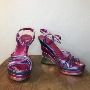 Multi Colored Wedge